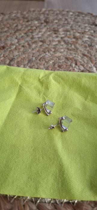 Kolczyki z czystego srebra.