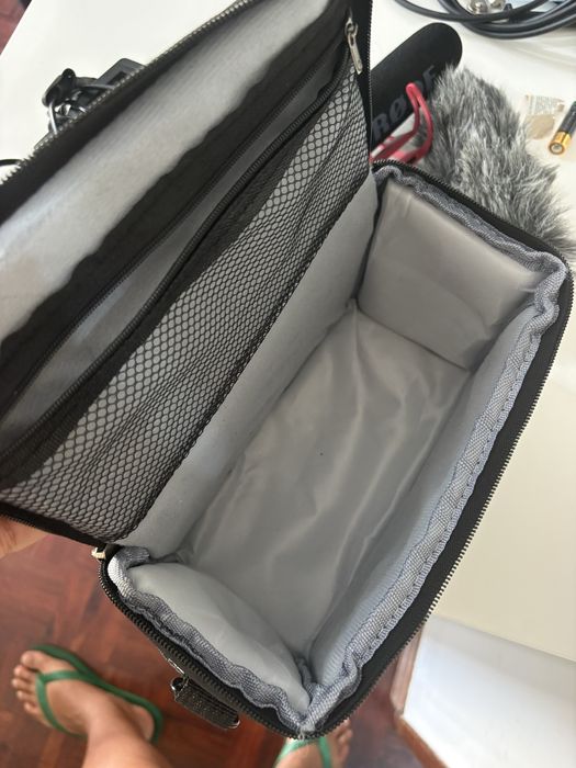 Canon Legria HF G70 4K Handycam