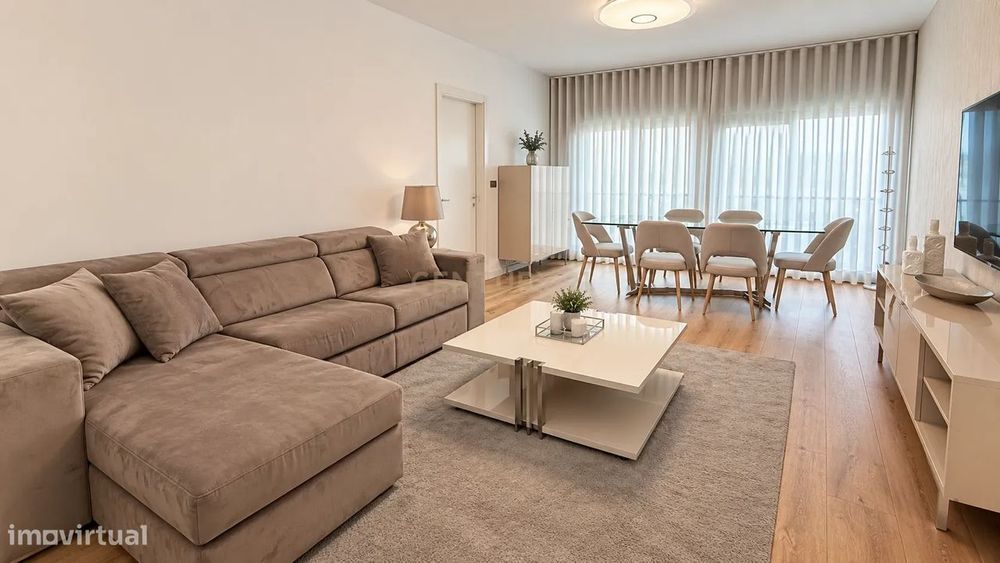 Apartamento como novo na Urbanização da Atalaia, Amadora - com 3 Quart