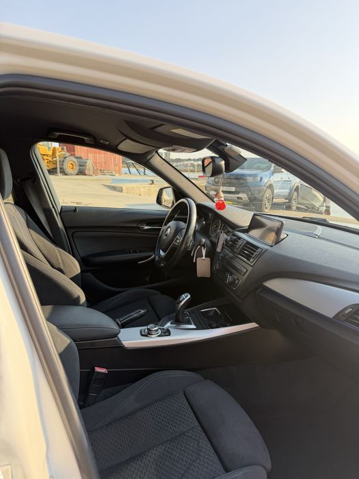 Bmw 125i.