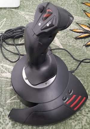Джойстик thrustmaster t.flight hotas x