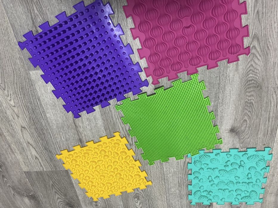 Масажний килимок ортопедичний