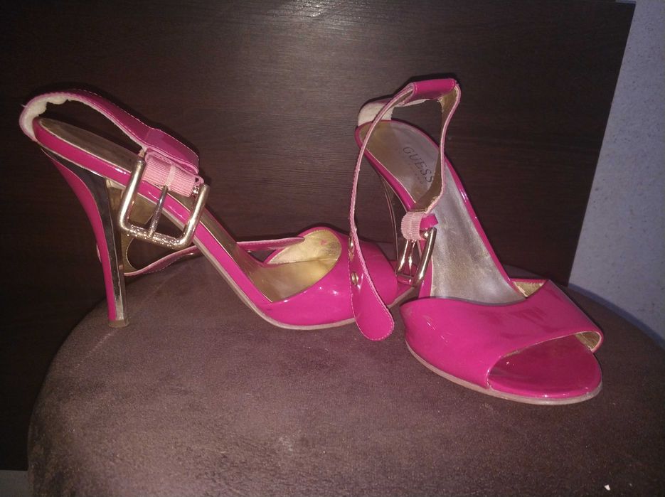 Szpilki, buty na obcasie rozm.38