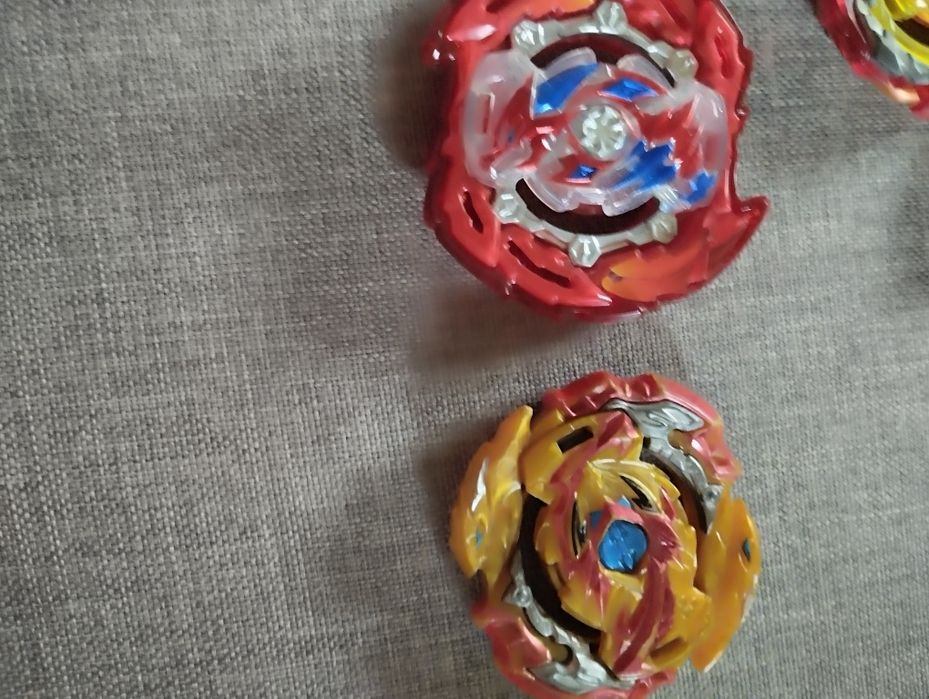 Обмін бейблейдів