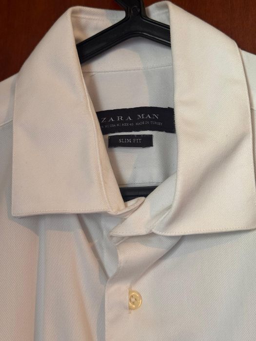 Vendo fato Azul e Camisa Branca