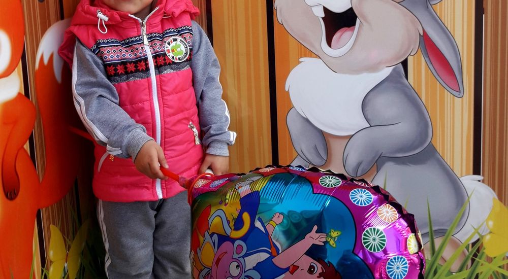 Продам жилетку на девочку 4-6 лет