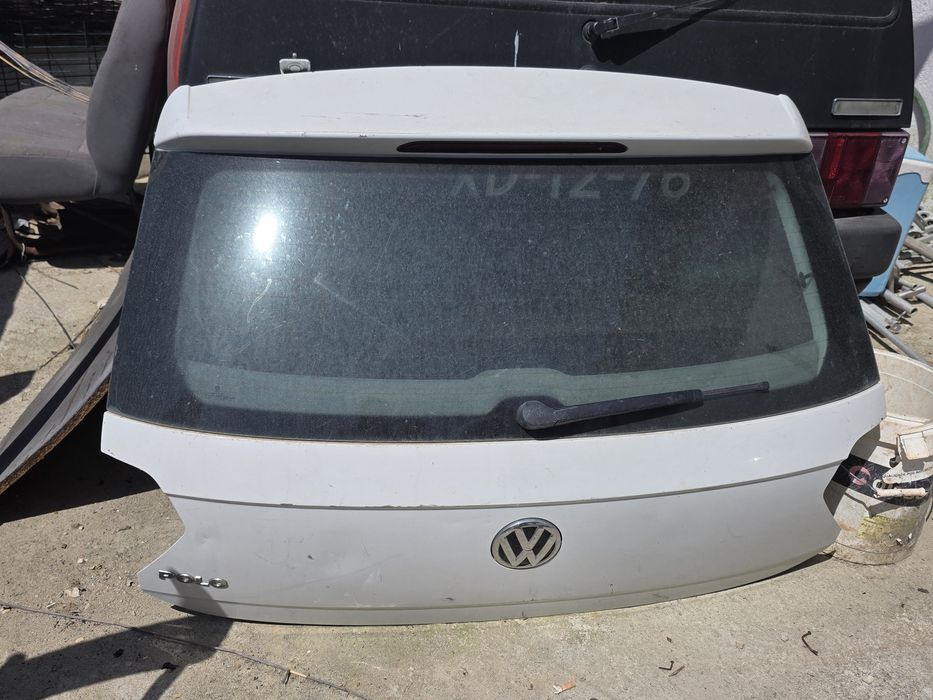 Tampa da mala vw polo 2017