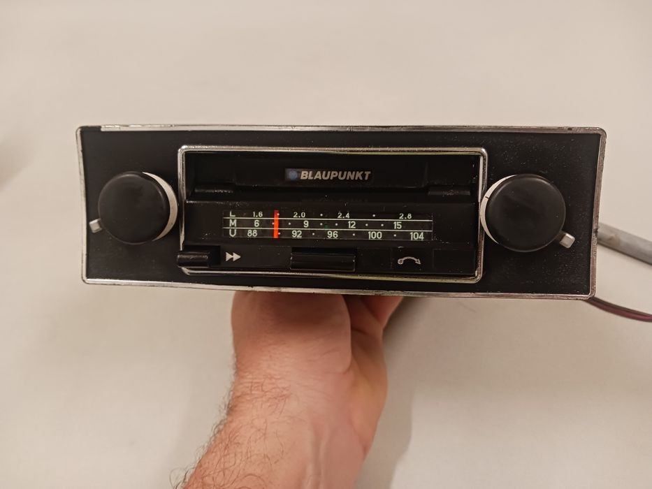 Auto radio vintage antigo