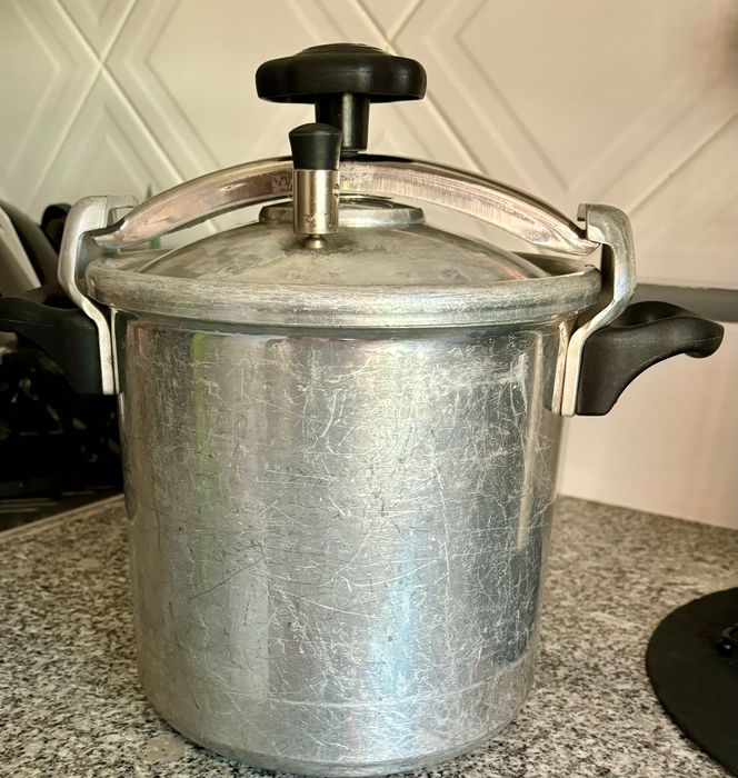 Panela de pressão 8L