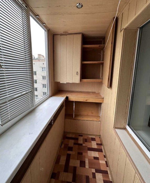 Продаж 2к квартира Цегла. Замостя.