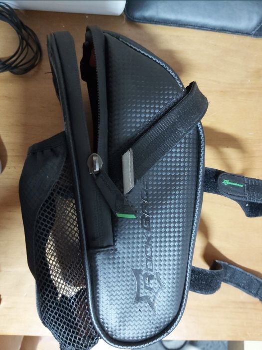 Bolsa e porta Bidão 2 em 1