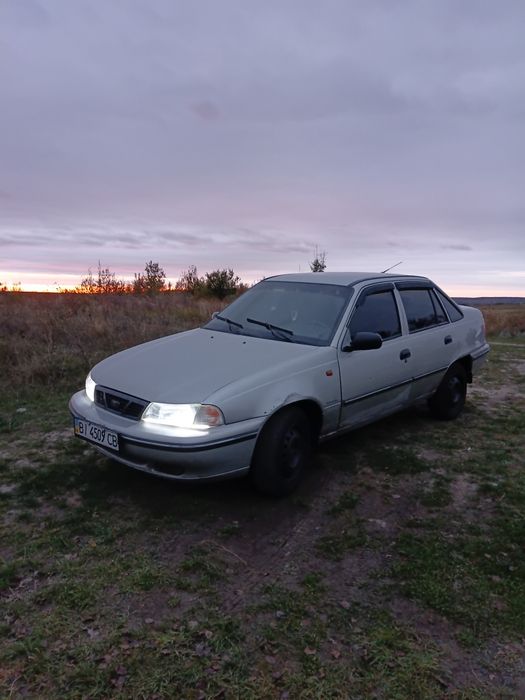 Daewoo Nexia део нексія