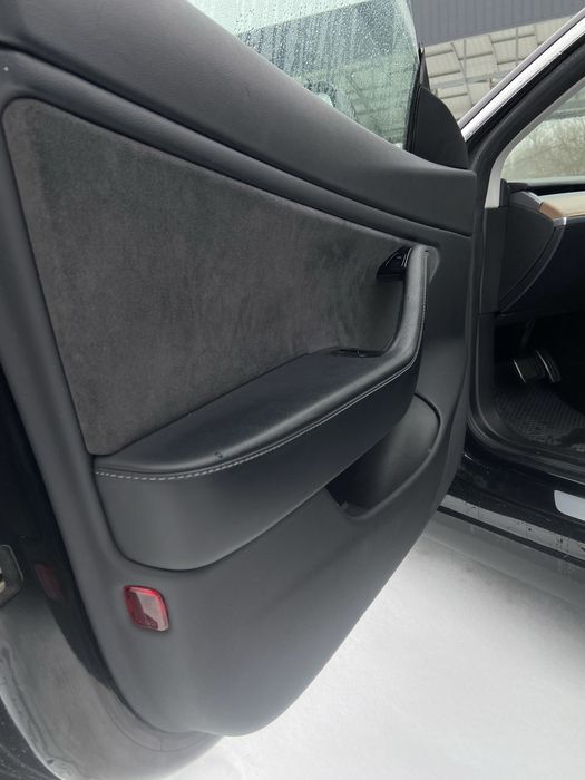 Tesla Model 3 MID Range