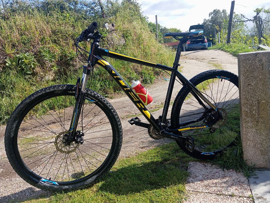 Bicicleta de BTT