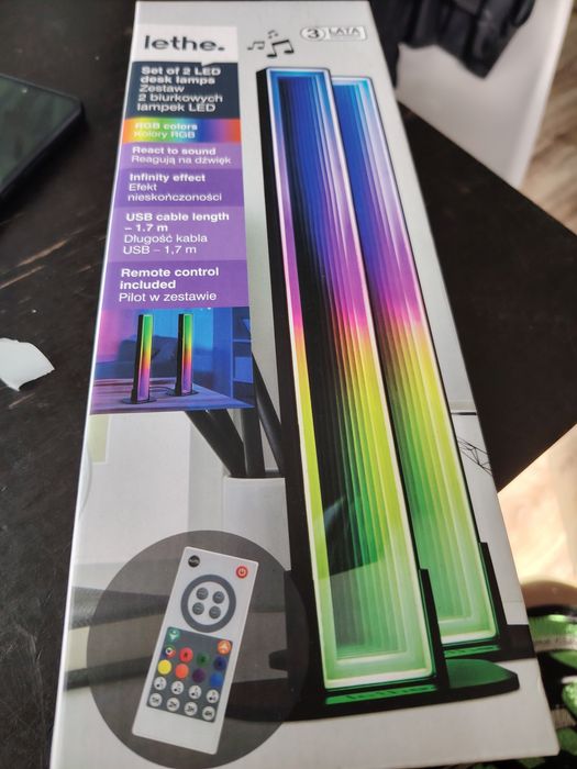 Zestaw 2 biurkowych lamp z pilotem