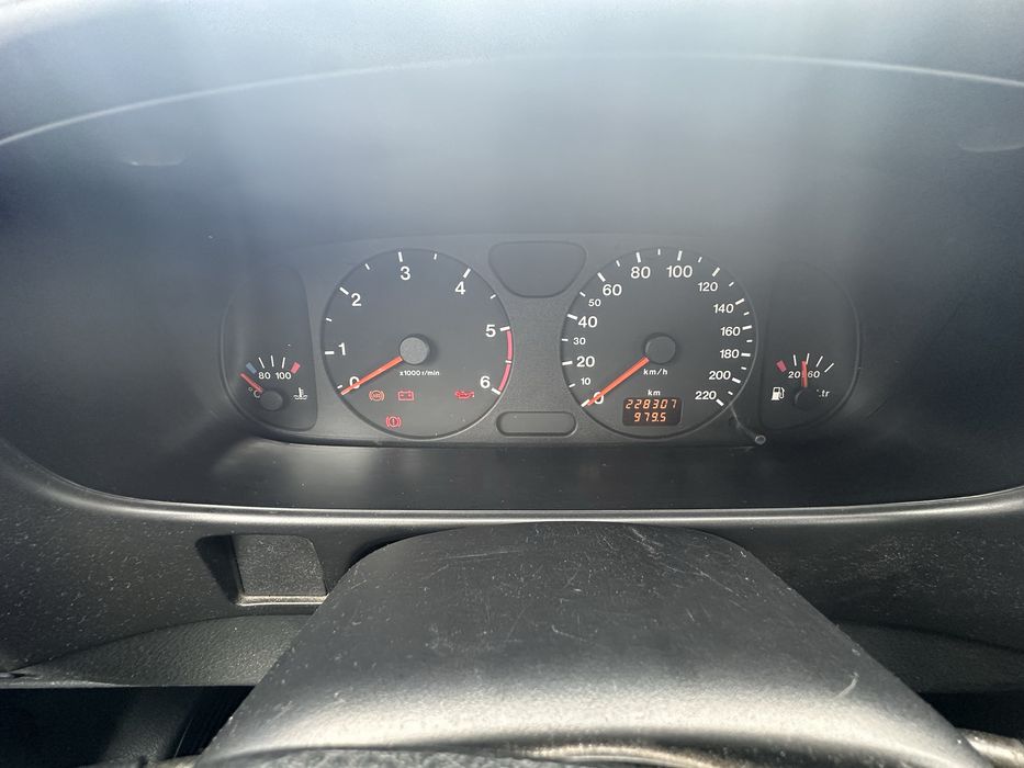 Opel Frontera B 2.2