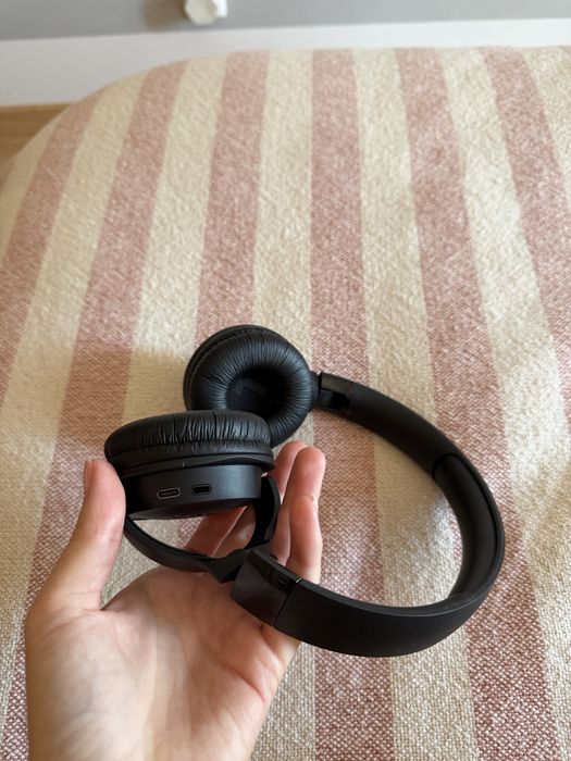 Auscultadores Bluetooth JBL T510