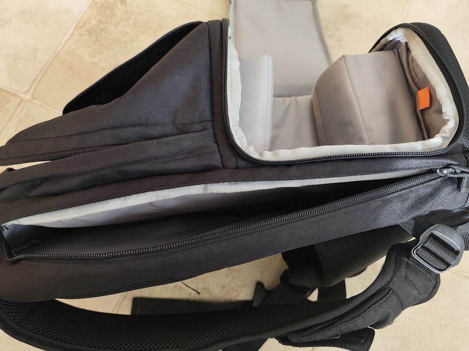 Mochila lowepro para máquina fotográfica e pc