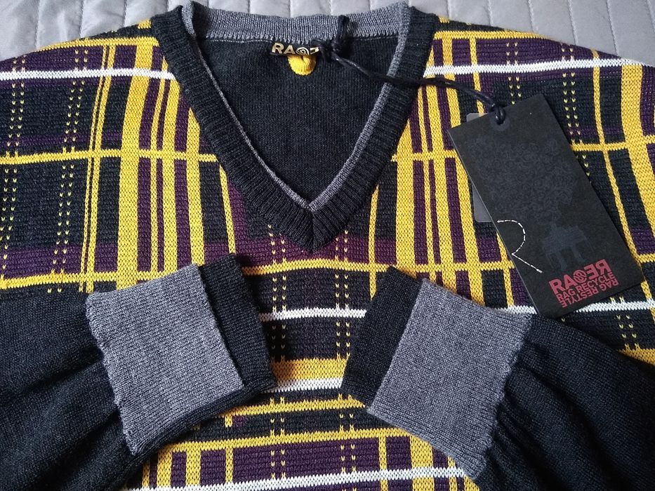 NOWY  Made in Italy, Elegancki męski sweter, 50% Merino, Rozmiar M/L