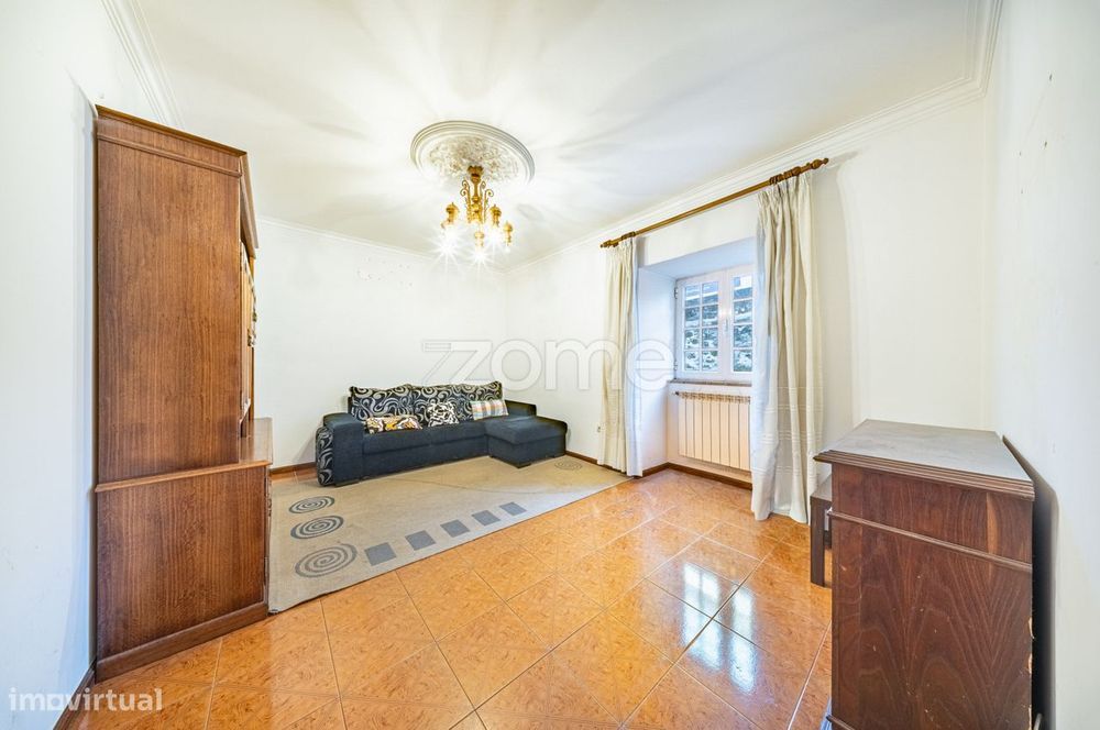Moradia T3 com lote terreno 1468 m2 em Ponte da Barca
