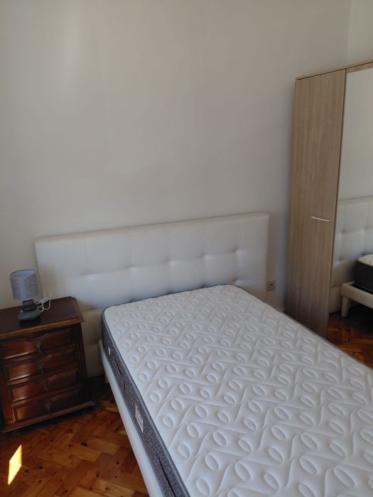 Quartos para arrendar em apartamento novo, no bairro madre deus, marvila, Lisboa