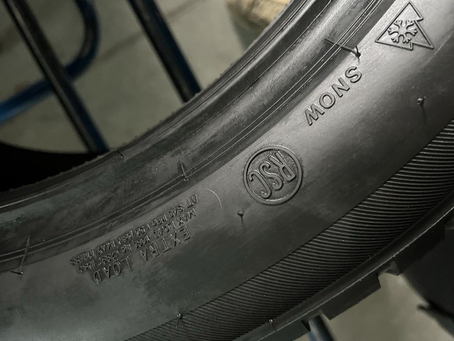 275/45/20 R20 Bridgestone Blizzak LM001  Run Flat * 4шт нові зима