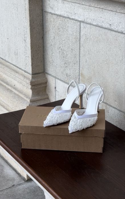 Підбори білі в стилі Zara