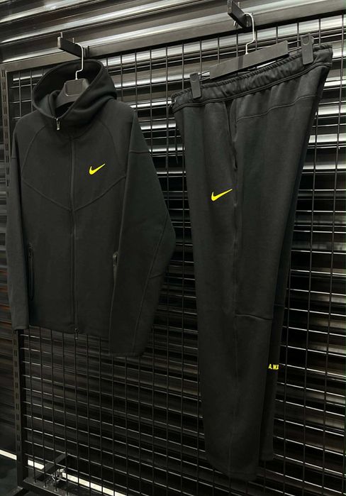 Komplet dresowy Nike TechFleece Nocta (S,M,L,XL,XXL)
