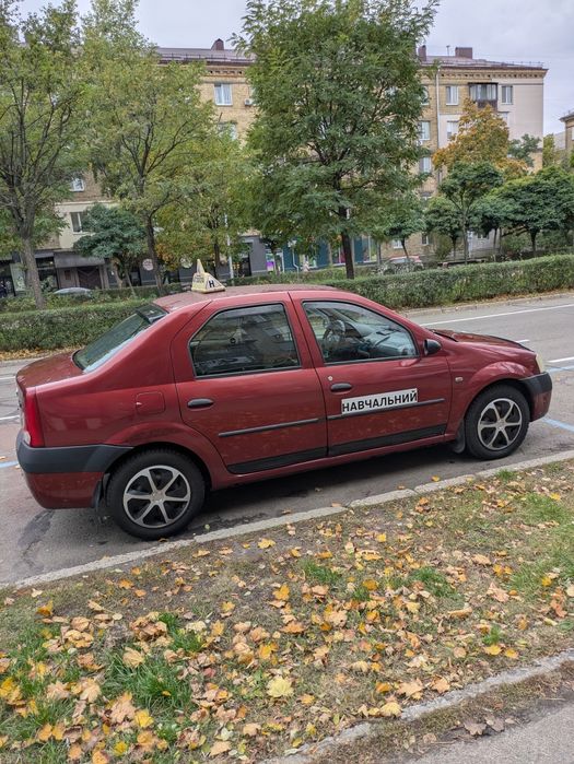 Автоінструктор. Інструктор водіння. Лівий берег. Механіка.