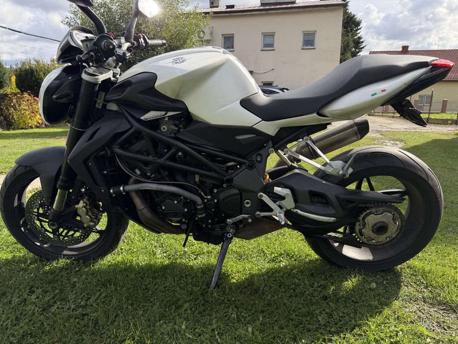 Mv Agusta Brutale 920 niski przebieg