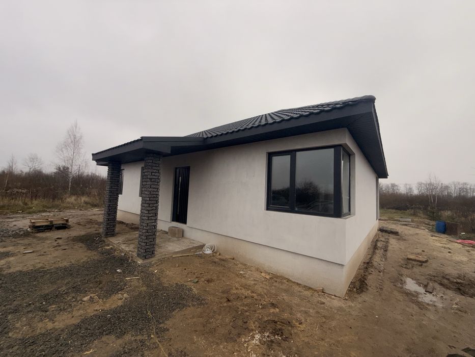 Сучасний будинок у Житомирі