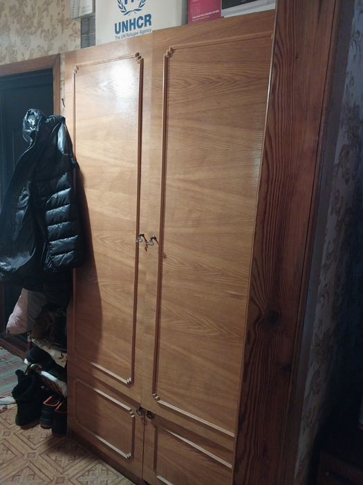 Шкаф ,Шафа під вішаки