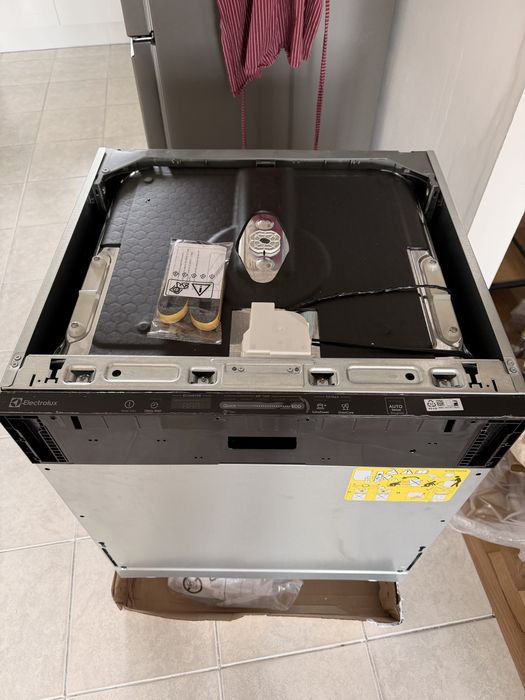 NOWA Zmywawrka do zabudowy Electrolux