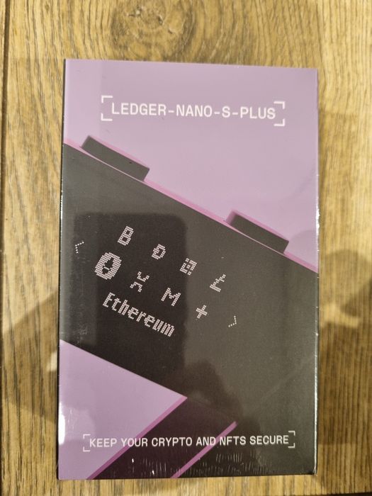 Portfel Ledger nano S PLUS wallet kryptowaluty Zafoliowany