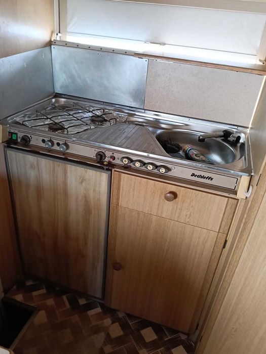 Autocaravana Peugeot j5 dethleffs