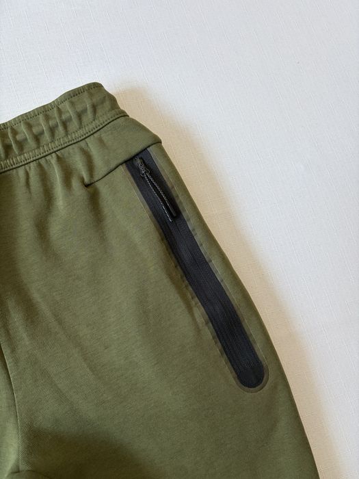 Męskie spodnie joggers Nike Tech fleece