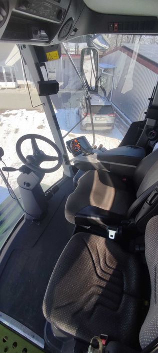 Комбайн KLAAS LEXION 670