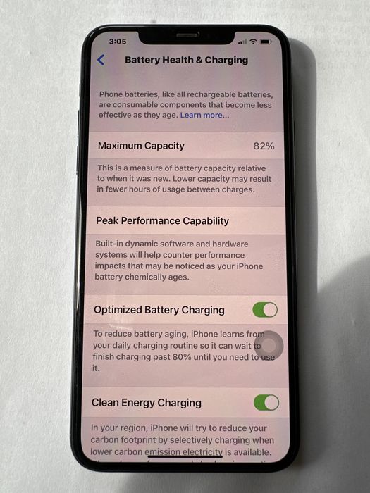 iPhone 11 Pro Max 64gb.