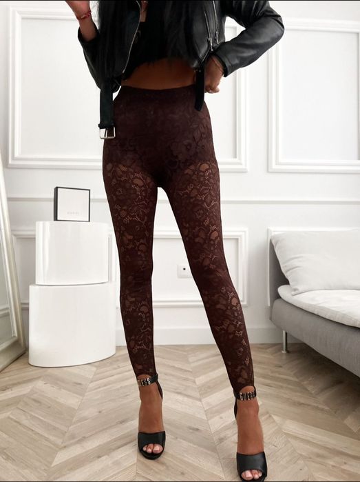 Czekoladowe wyszczuplające legginsy koronka uniwersalny