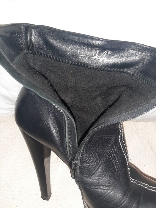 Ботинки  на каблуке кожа 37 размер