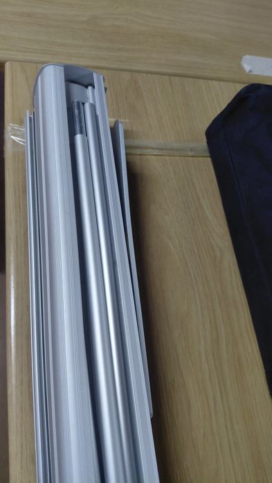 Roll up 85x210cm, como novo