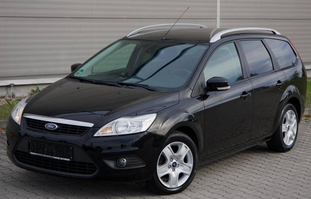 Ford Focus 1.6 16V Black Magic
