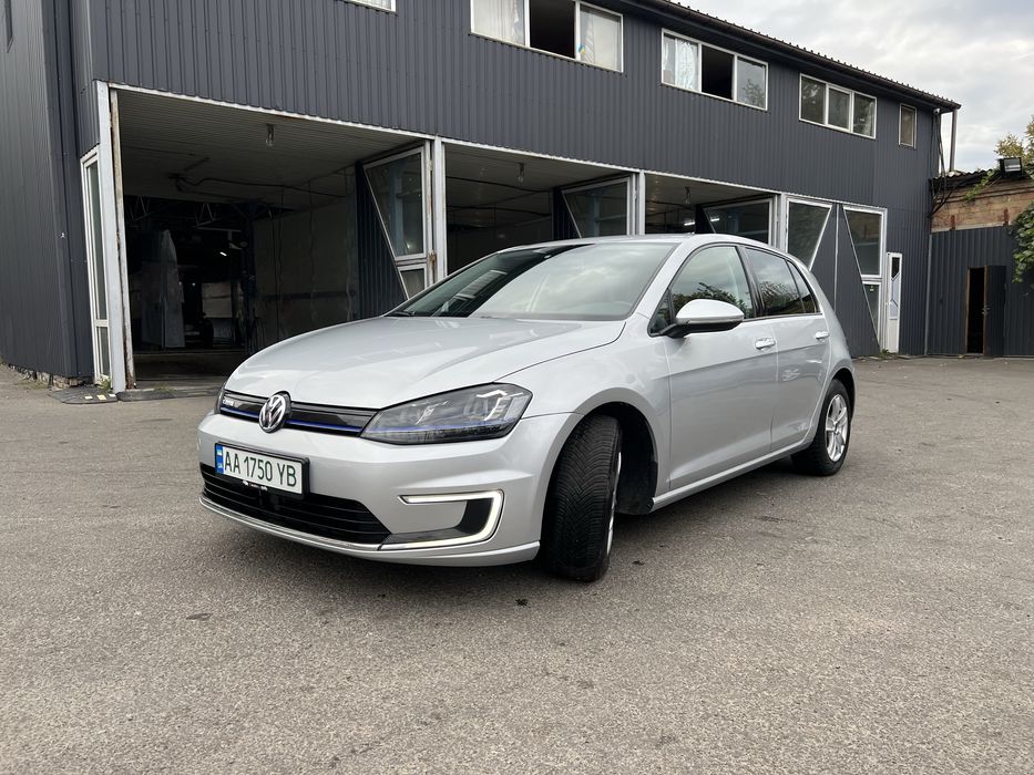 Volkswagen e-Golf 2014