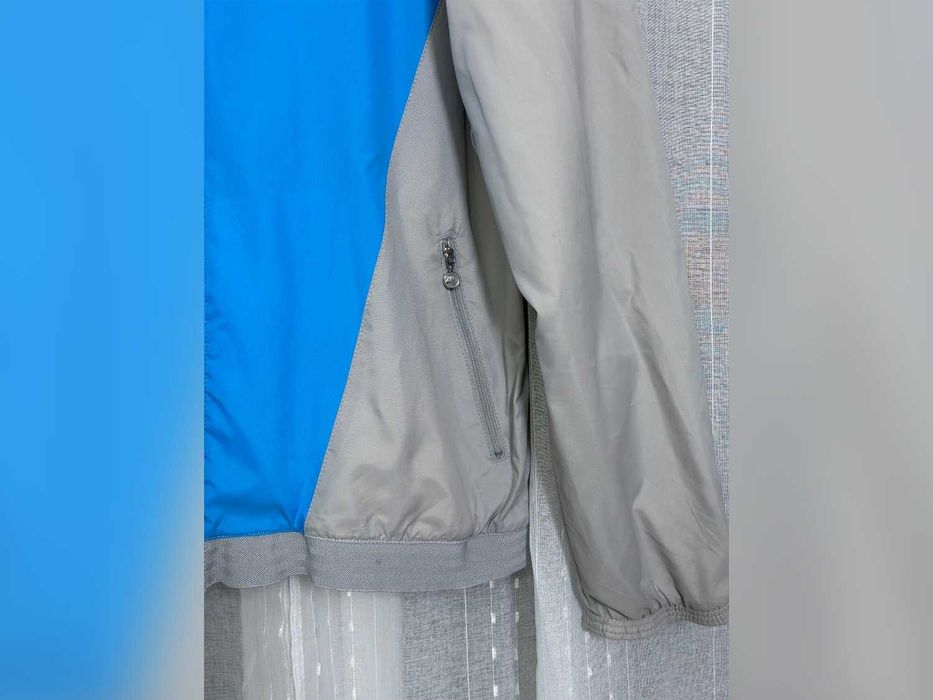 kurtka Nike niebieska geometryczna kapturem M