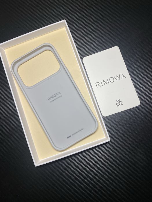 Хочеш виділятися? Пиши «Хочу»! Чохол  Rimowa, римова