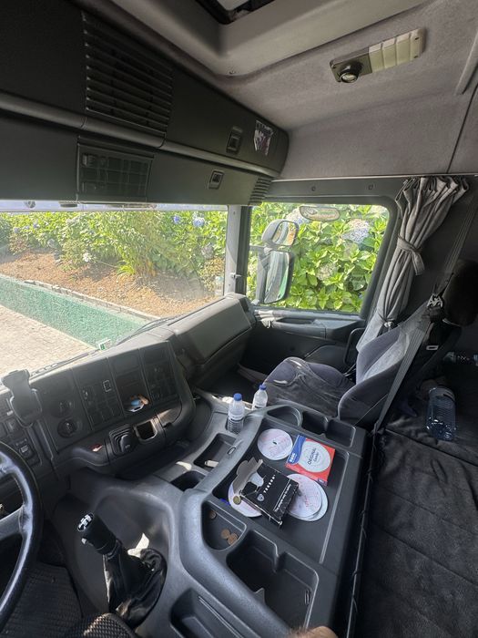 Scania   94 D 260