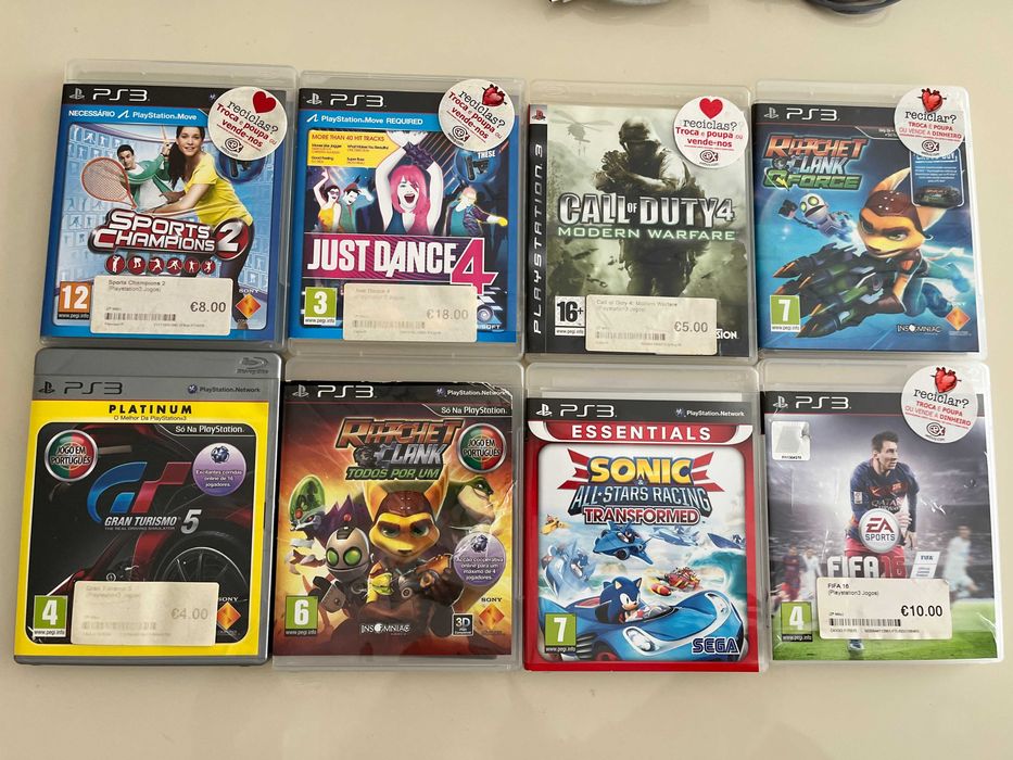 PlayStation 3 + comandos + jogos