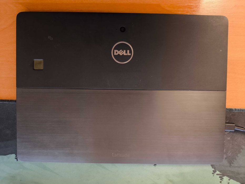 Планшет Dell Latitude 5285, 12.3", i7-7600U, оперативка 16Gb