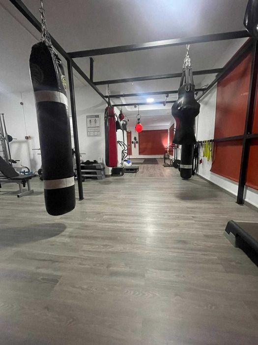 Loja para Qualquer Ramo Odivelas Aluga-se