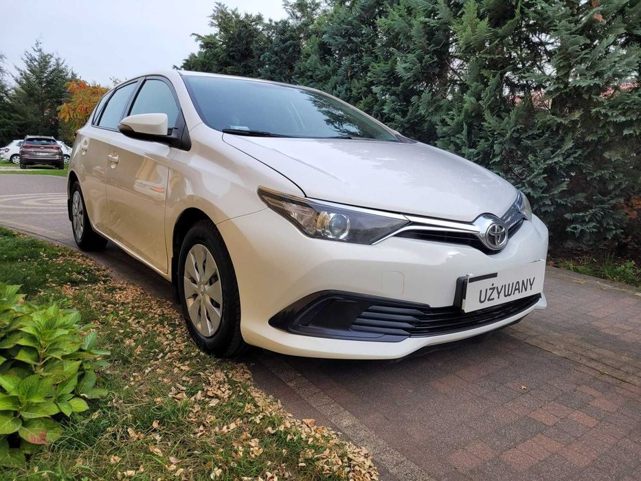 Samochód osobowy TOYOTA Auris E18FL, Pojemność silnika: 1.33 Rok produkcji: 2016